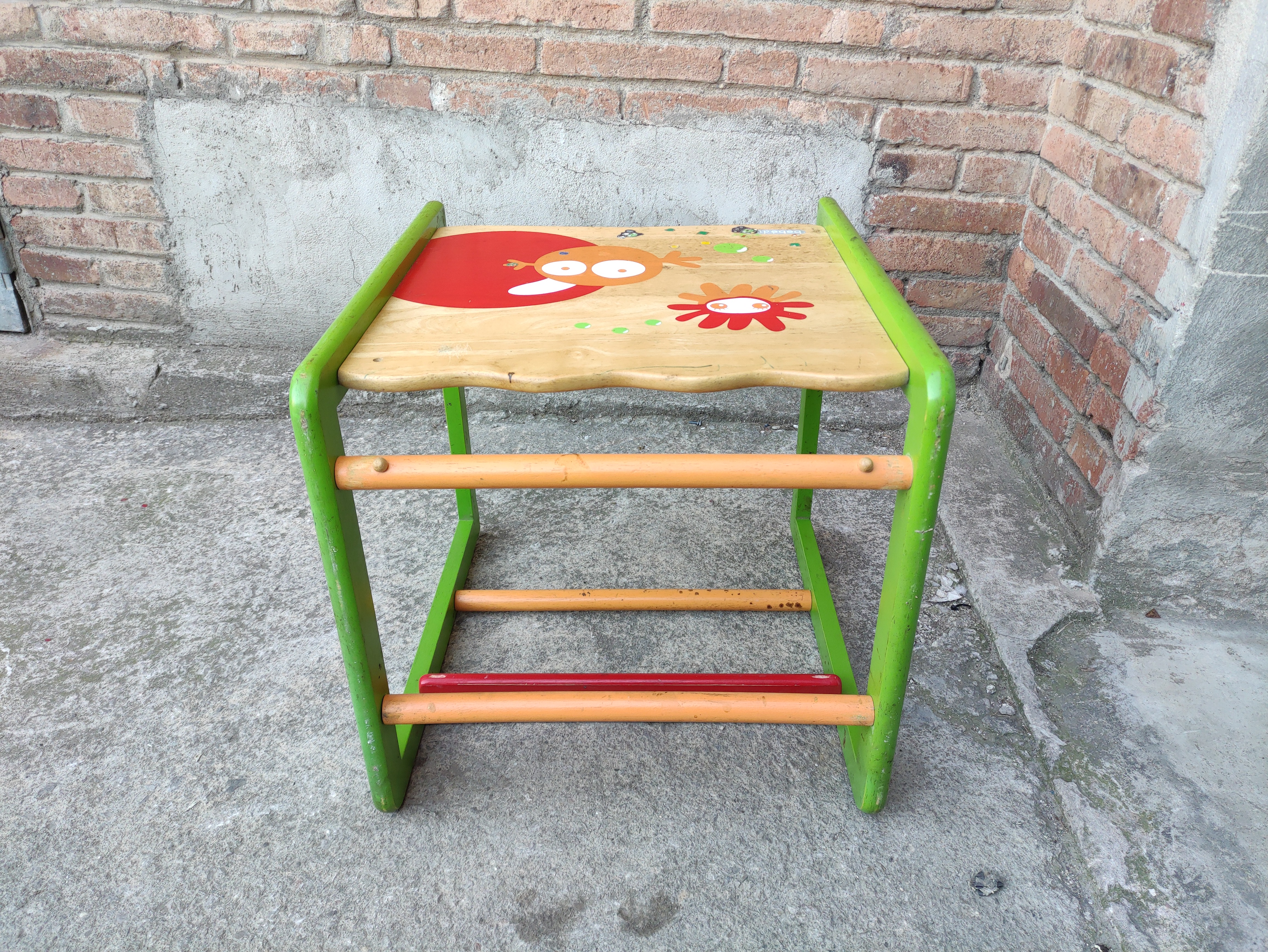 mesa infantil madera 49.5x50.5x54 1u